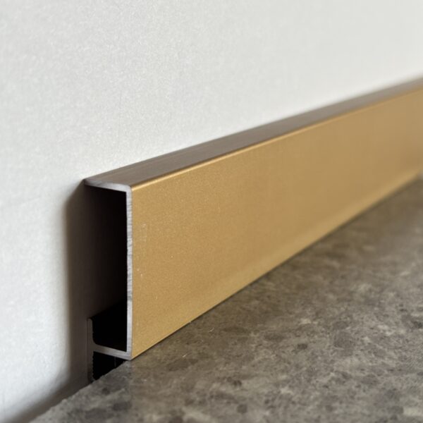 Mini plinta bronze din aluminiu CLIPLIST 30X10