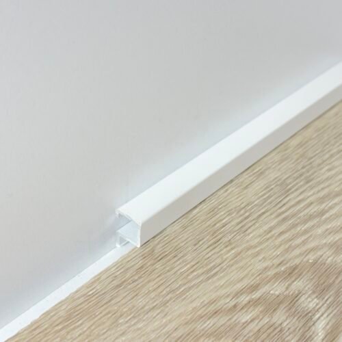 Mini plinta alba din aluminiu CLIPLIST 11X11