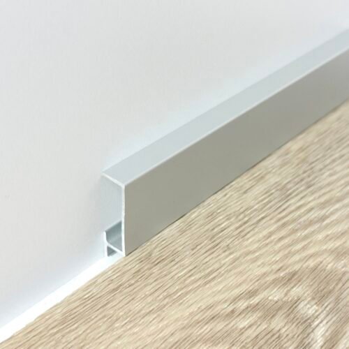 Mini plinta argintie din aluminiu CLIPLIST 30X10